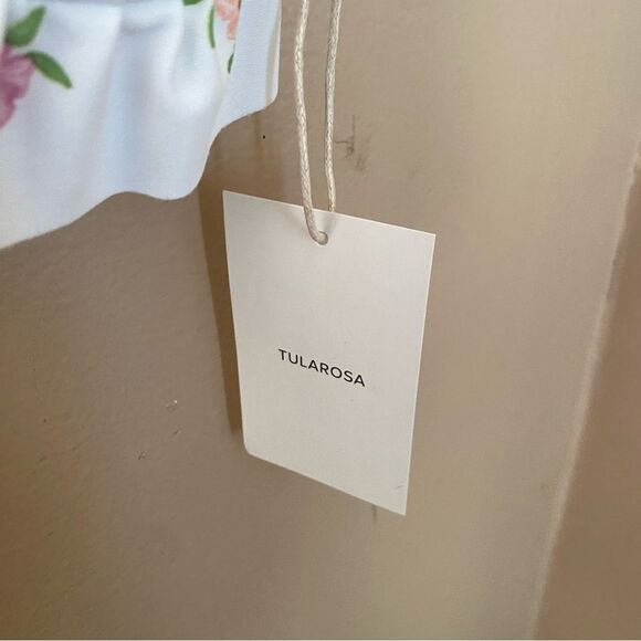 Tularosa Dreamer Bikini Top tea party floral ruffle swimsuit Revolve NWT L - Picture 11 of 13